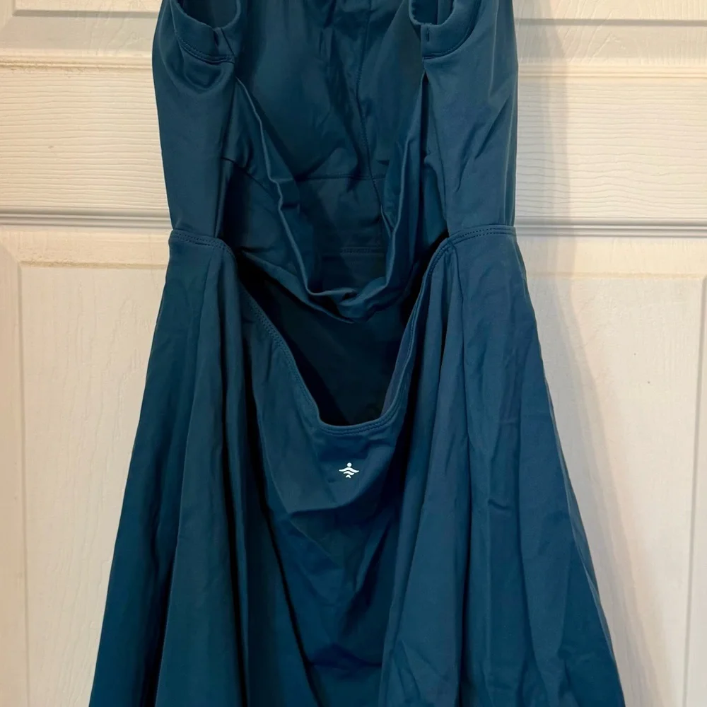 HALARA Athletic Dress - Picture 4 of 6